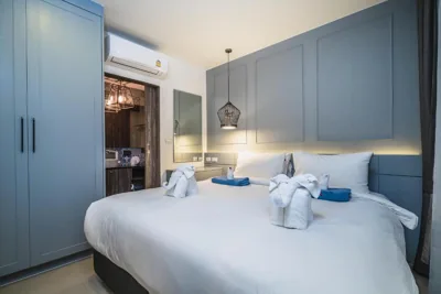 스탠다드 아파트 — Apartment at Palmyrah Surin by Lofty
